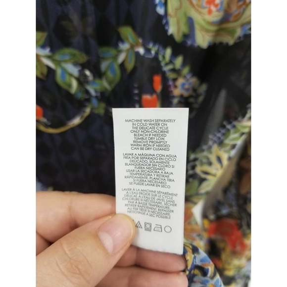 Cabi Blouse Size S Amour Semi Sheer Long Sleeve Button Down Floral Print Black - Picture 7 of 8